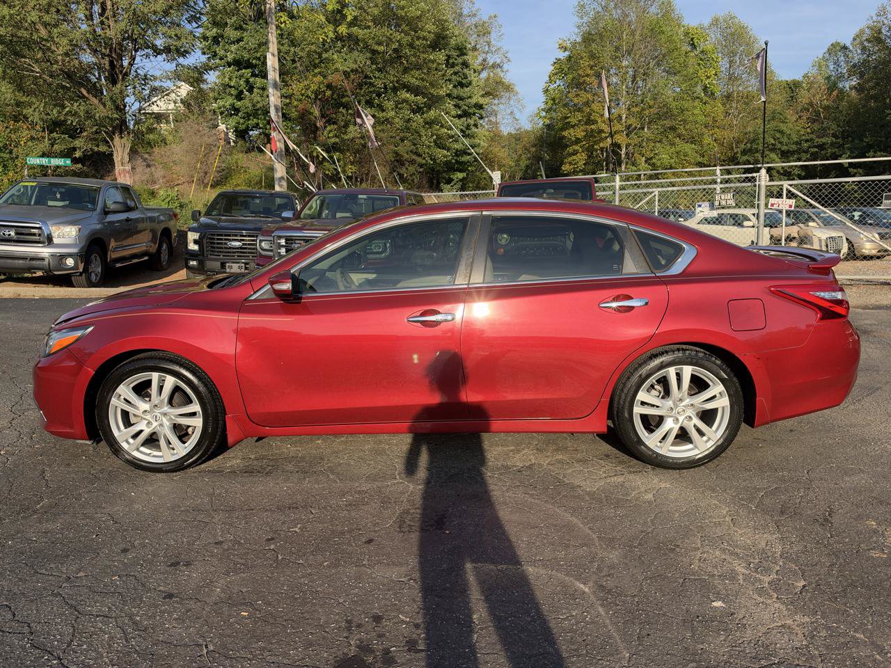 Used 2017 Nissan Altima 3.5 SL FWD image 4