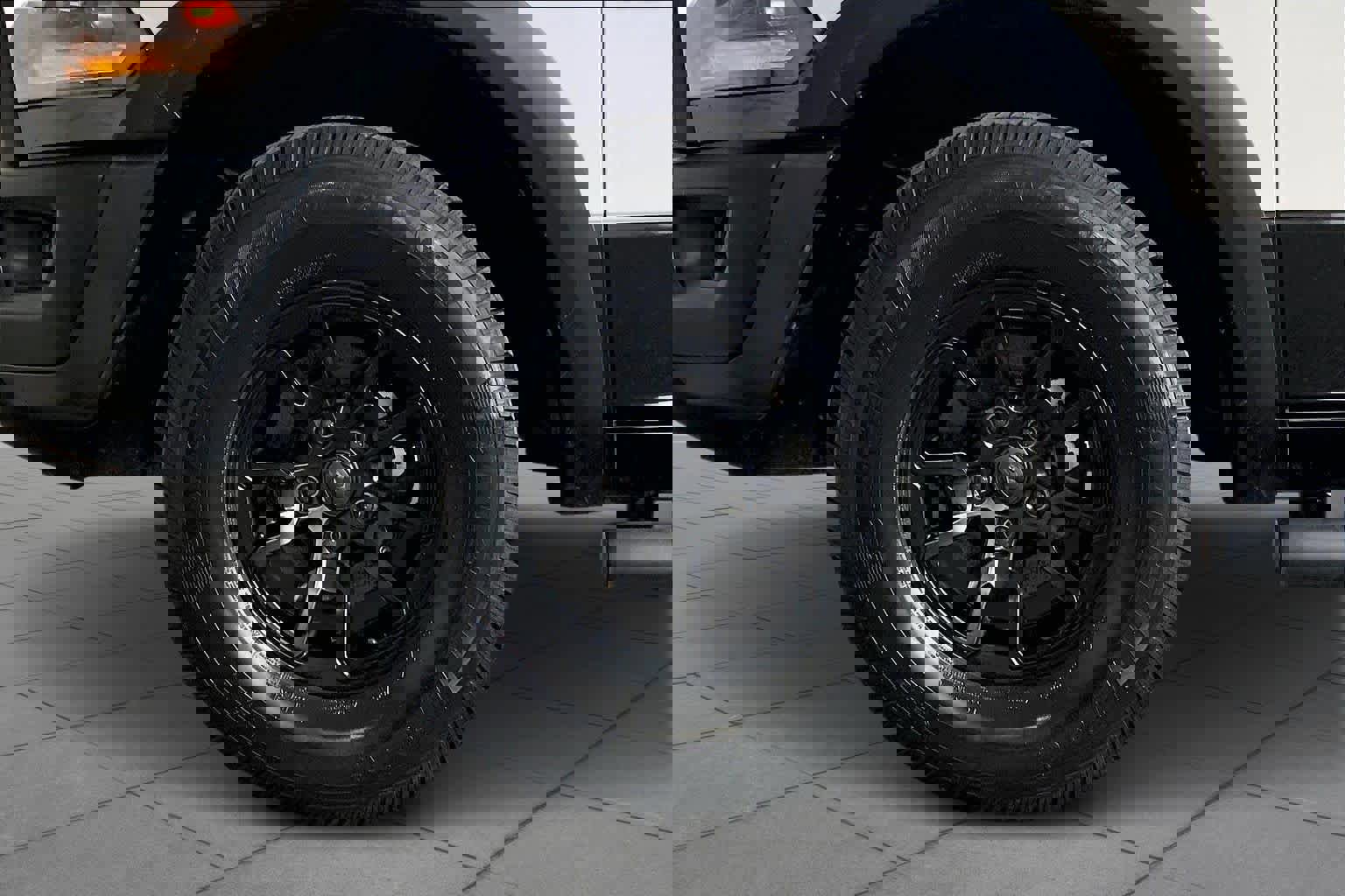 Used 2018 RAM 1500 Rebel w/ Luxury Group image 11