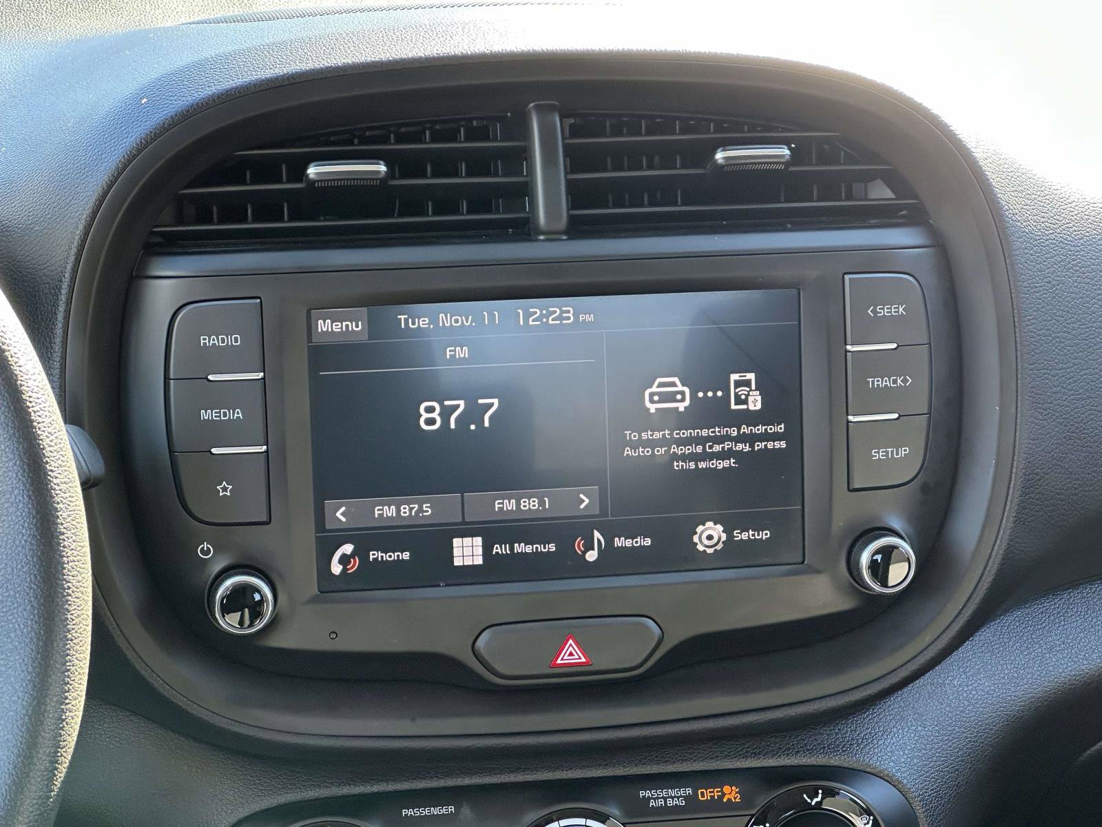 Certified 2025 Kia Soul LX w/ Option Group 015 image 3