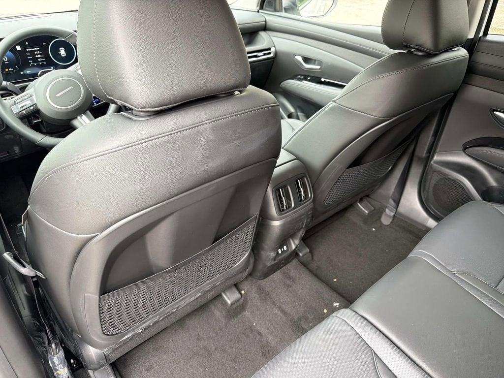 New 2026 Hyundai Tucson Limited image 14