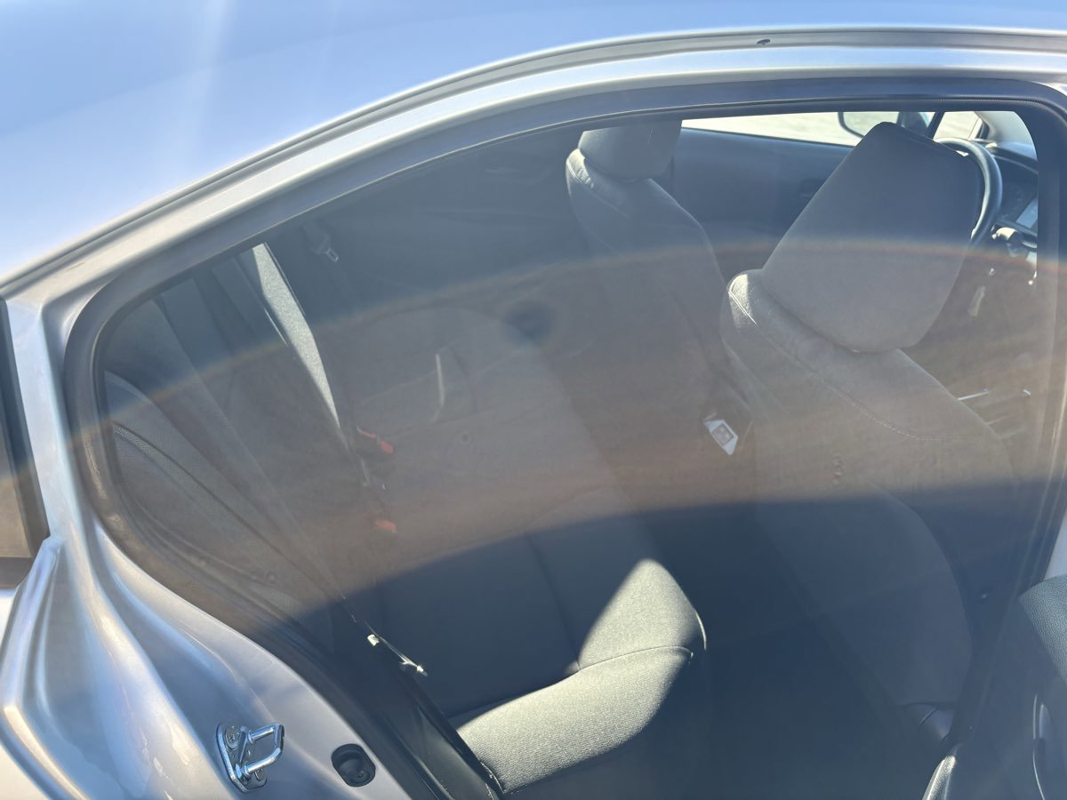 Used 2025 Toyota Corolla LE image 14