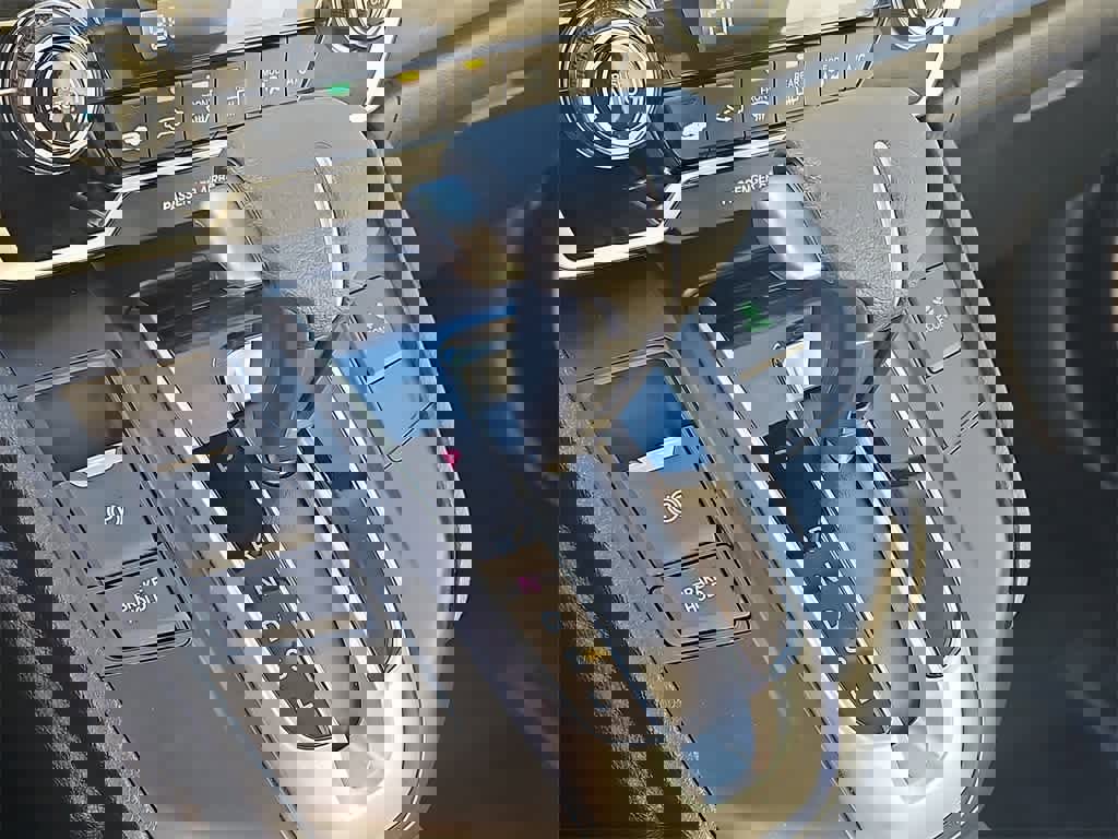 Certified 2017 Honda CR-V LX image 13