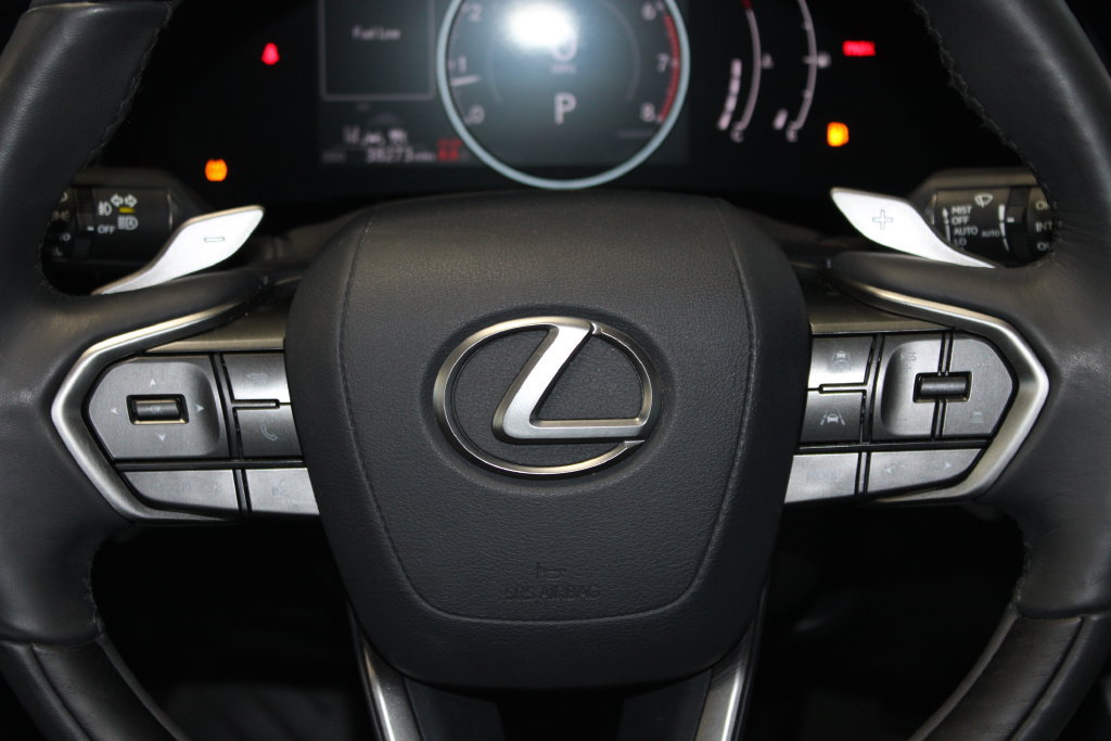 Used 2023 Lexus RX 350 Premium w/ Cold Area Package AWD/4WD image 13
