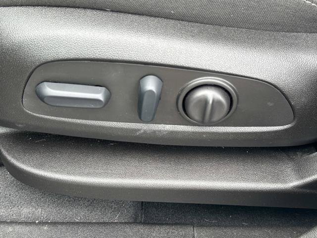 Used 2022 Chevrolet Equinox LT FWD image 8