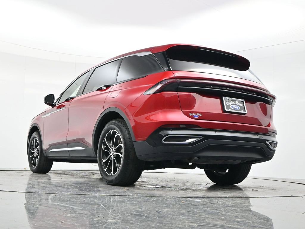 Used 2025 Lincoln Nautilus Premier image 51