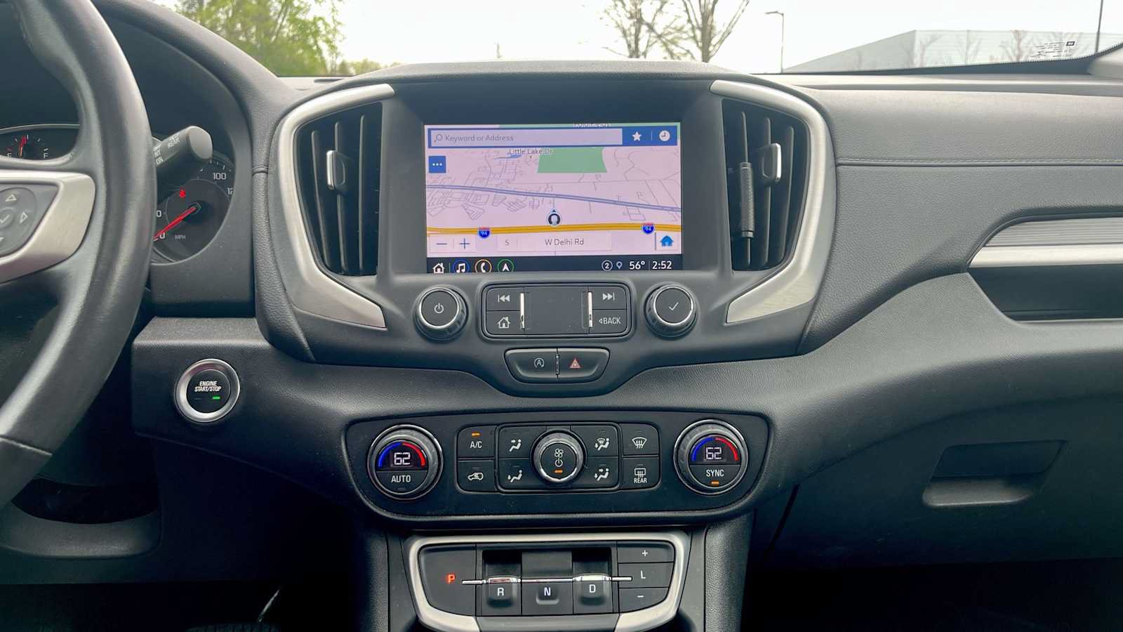Used 2022 GMC Terrain SLT w/ Infotainment Package II AWD/4WD image 46