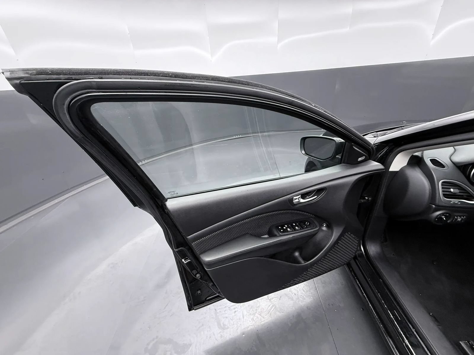 Used 2014 Dodge Dart SXT w/ Sun/Sound Group FWD image 24