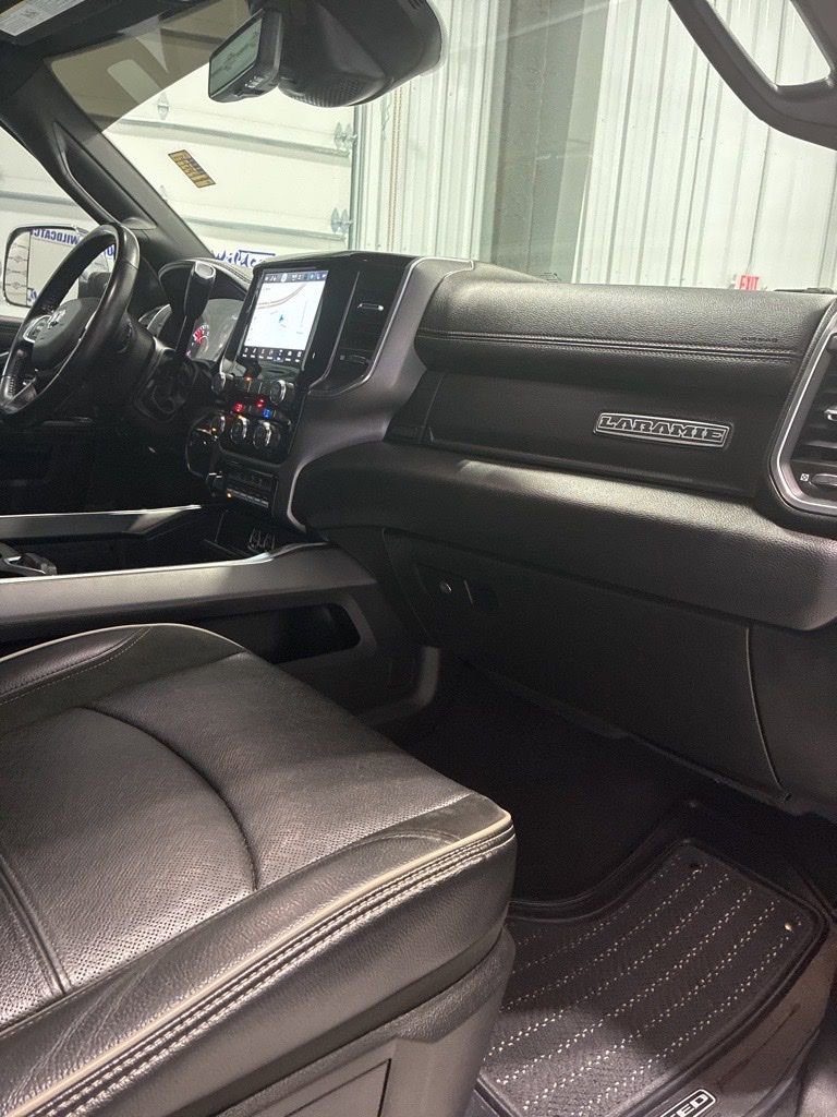 Used 2022 RAM 3500 Laramie image 47
