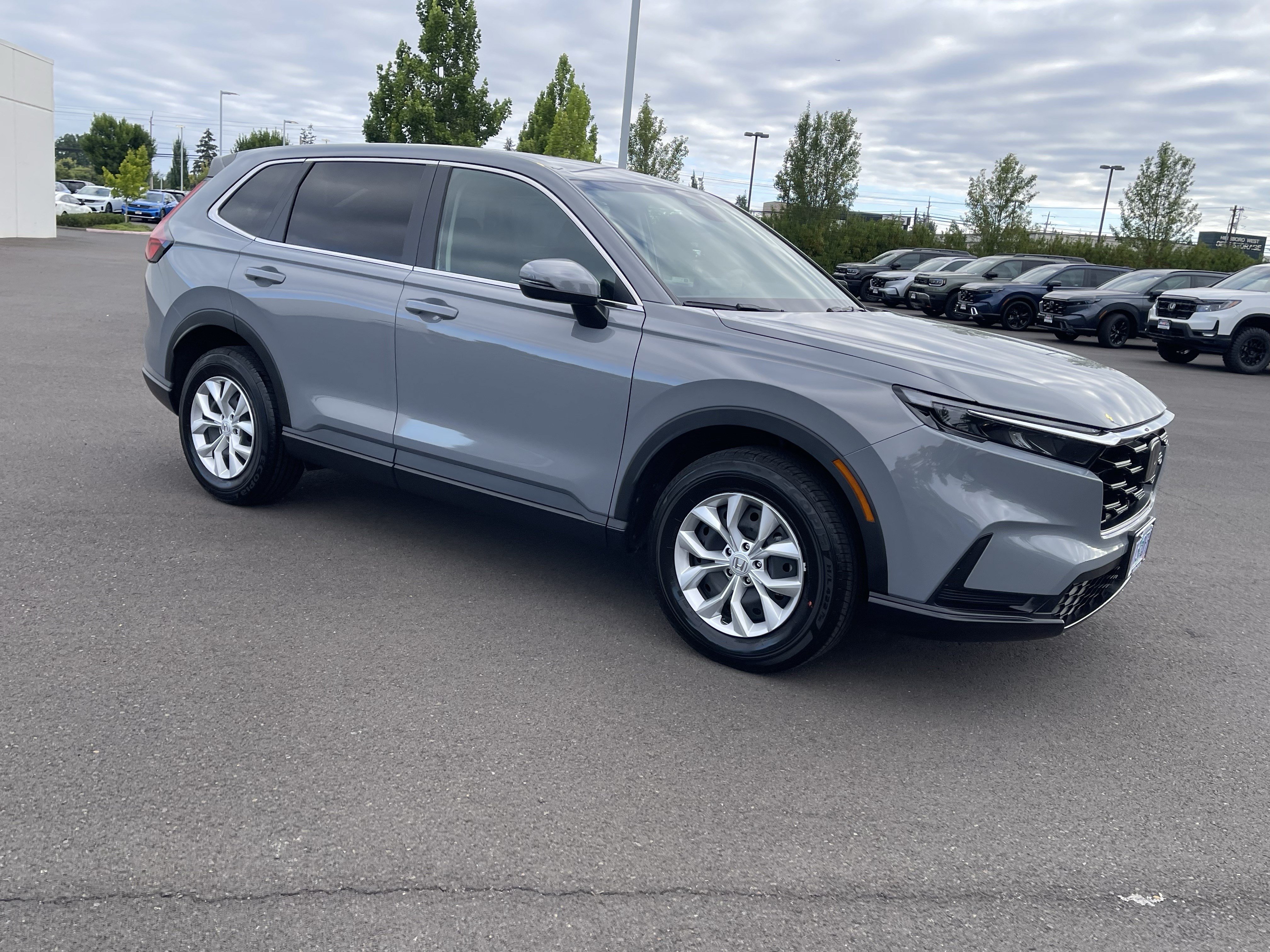 Used 2026 Honda CR-V LX image 7