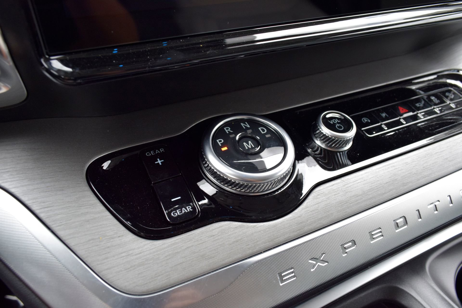 New 2026 Ford Expedition Platinum w/ Driver's Package image 14