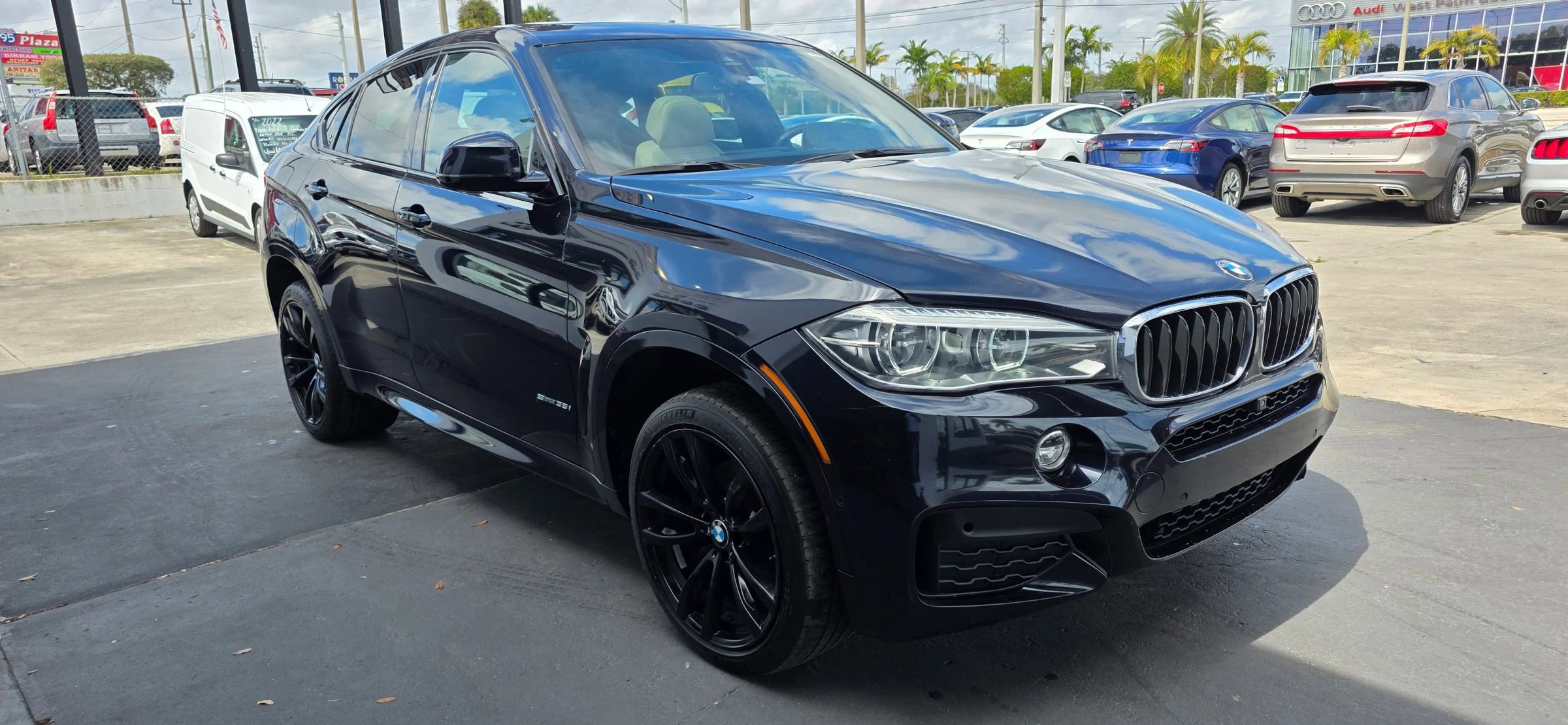 Used 2018 BMW X6 sDrive35i RWD image 2
