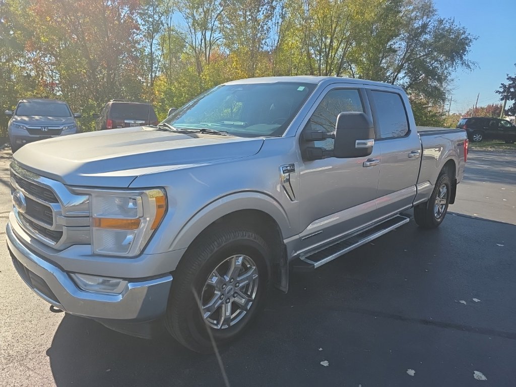 Used 2022 Ford F150 XLT w/ Equipment Group 301A Mid AWD/4WD image 3