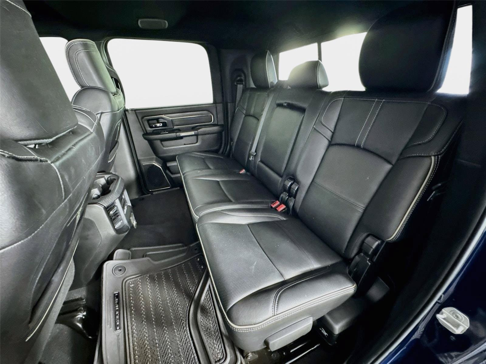 Used 2023 RAM 2500 Limited w/ Night Edition AWD/4WD image 22