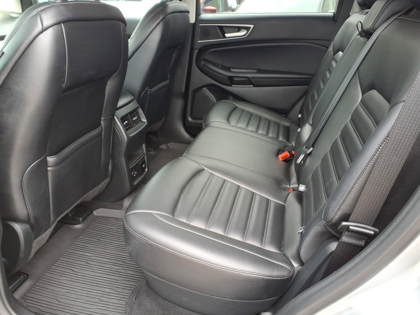 Certified 2022 Ford Edge SEL w/ Convenience Package AWD/4WD image 13