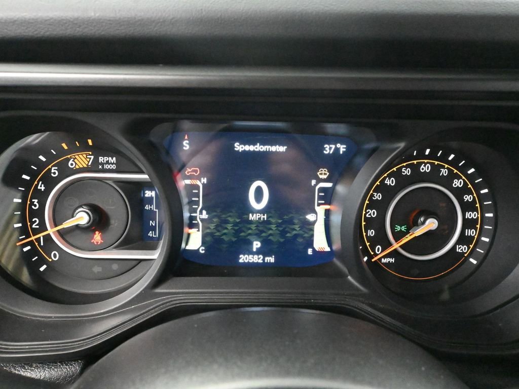 Used 2024 Jeep Wrangler Unlimited Rubicon w/ Convenience Group image 29