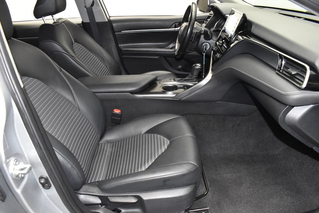 Used 2023 Toyota Camry SE FWD image 20
