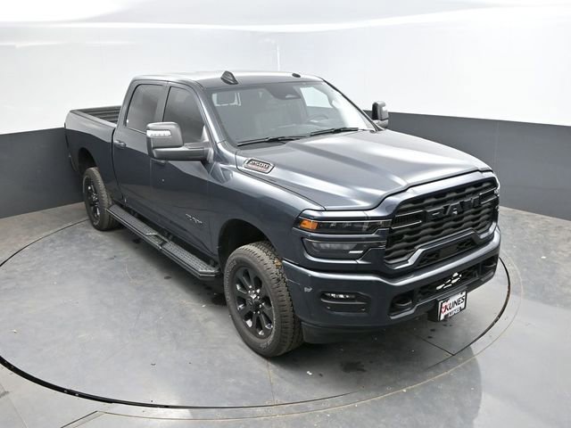 Used 2025 RAM 2500 Big Horn AWD/4WD image 40
