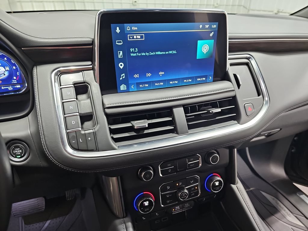 Used 2024 Chevrolet Tahoe Z71 w/ Luxury Package AWD/4WD image 22