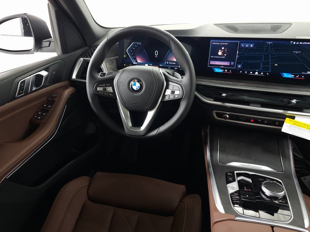 Used 2026 BMW X5 xDrive40i w/ Parking Assistance Package AWD/4WD image 19