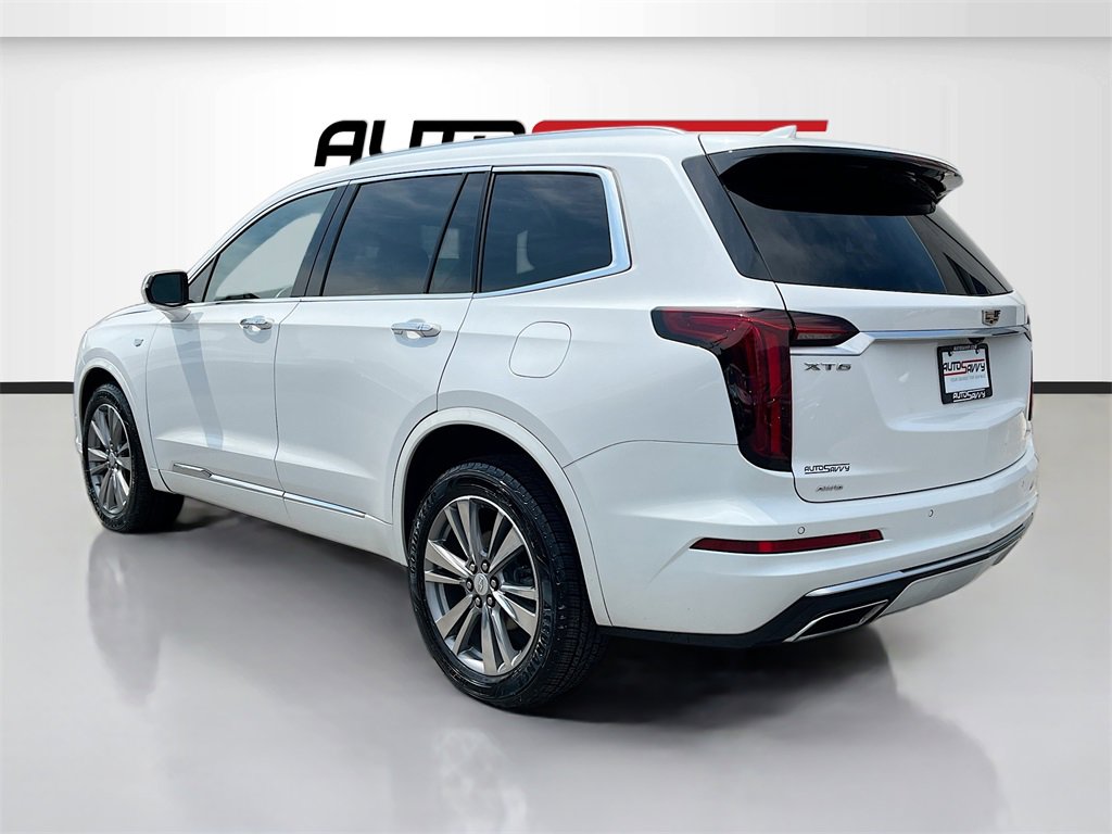 Used 2022 Cadillac XT6 Premium Luxury image 5