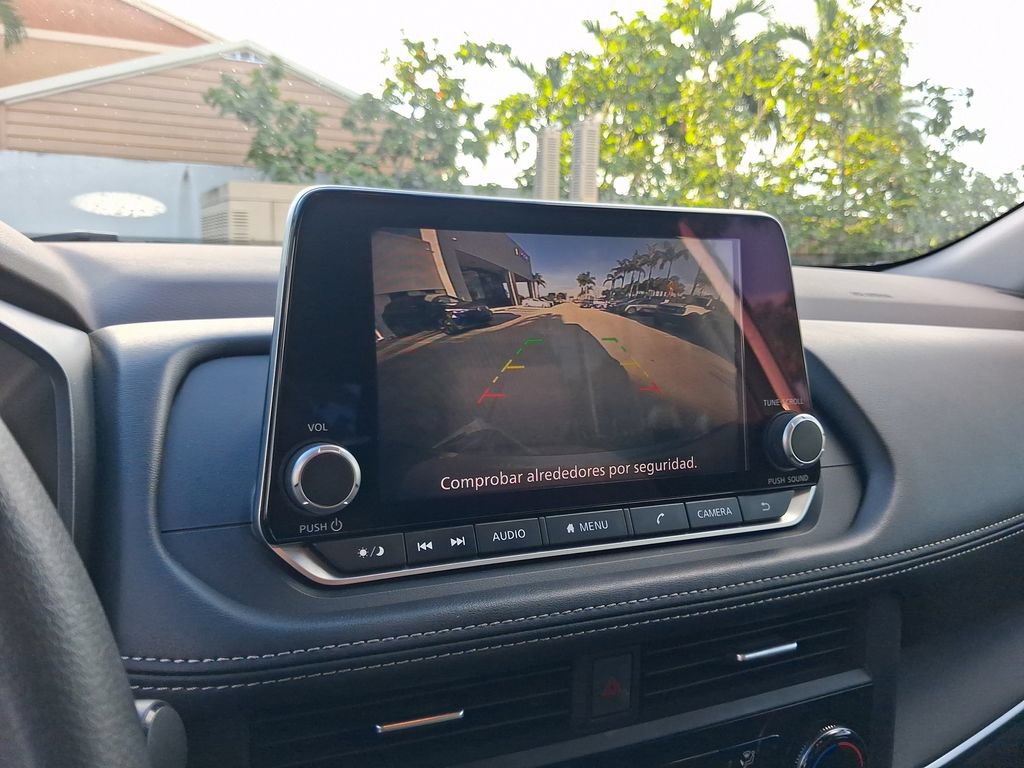 Used 2023 Nissan Rogue S FWD image 21