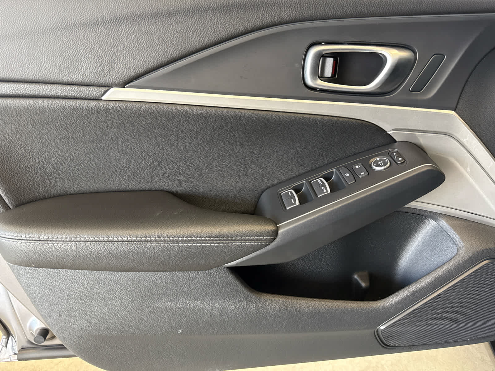 Used 2024 Acura Integra A-Spec FWD image 10