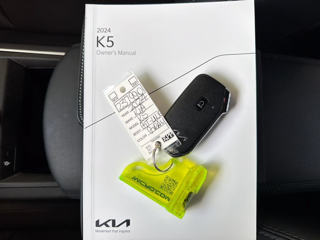 Used 2024 Kia K5 GT-Line FWD image 35