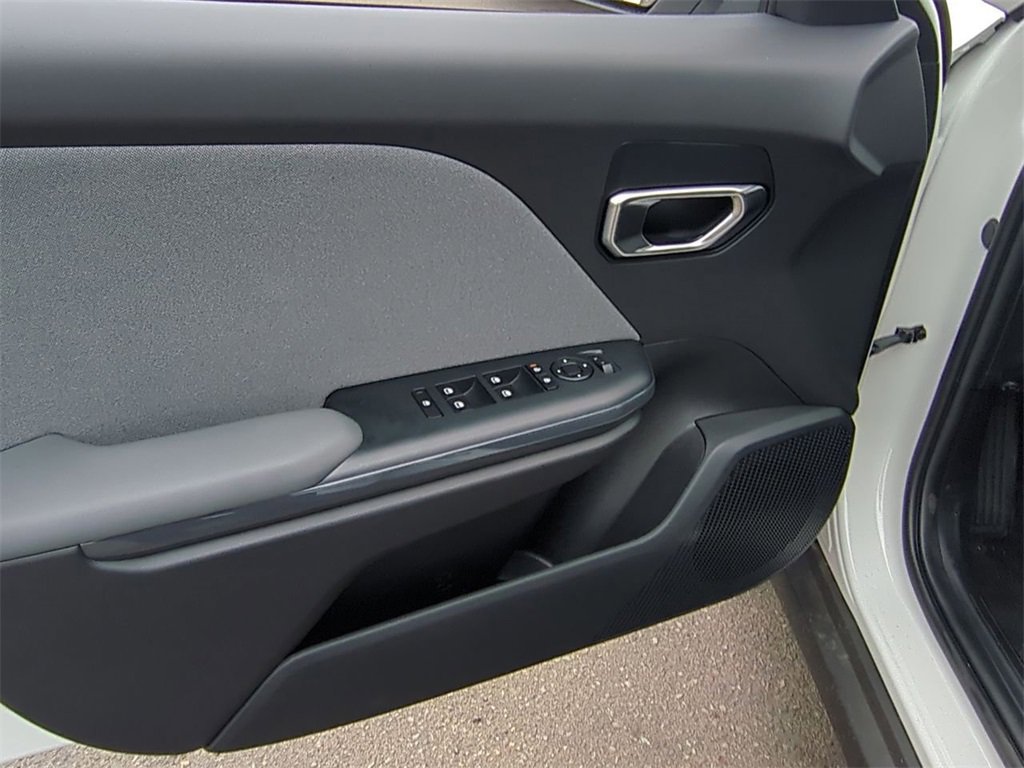 New 2025 Kia K4 EX image 20