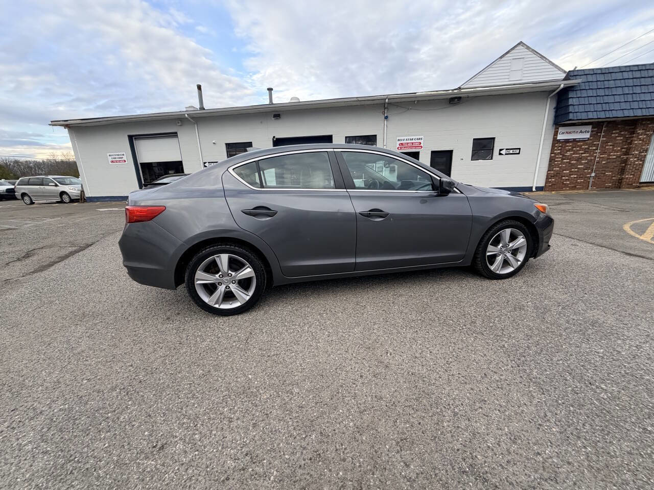 Used 2014 Acura ILX w/ Premium Package image 41