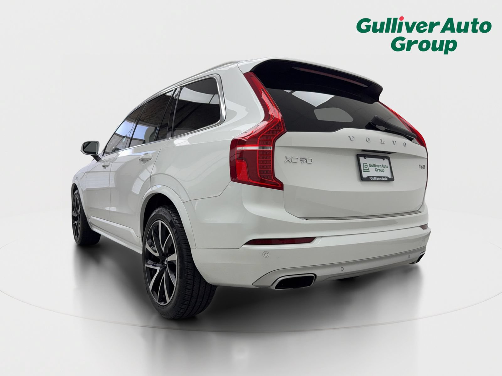 Used 2021 Volvo XC90 T6 Momentum w/ Advanced Package AWD/4WD image 5
