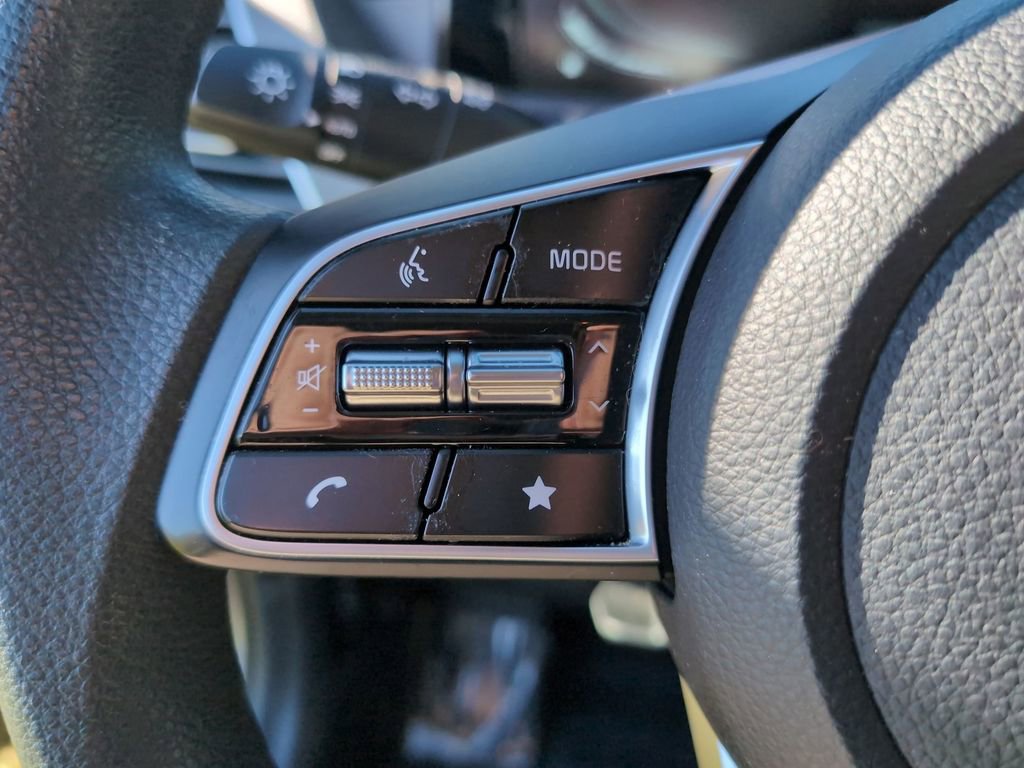 Certified 2024 Kia Seltos LX image 32