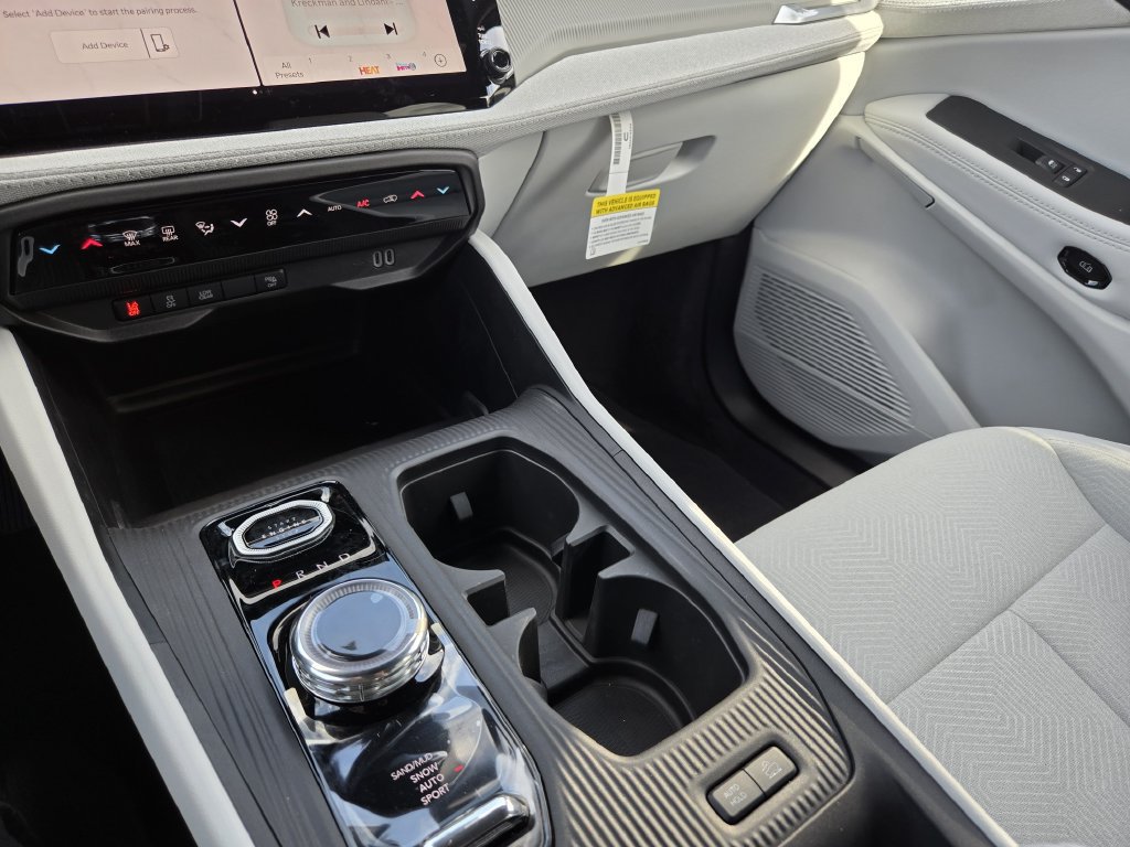 New 2026 Jeep Cherokee Laredo AWD/4WD image 17
