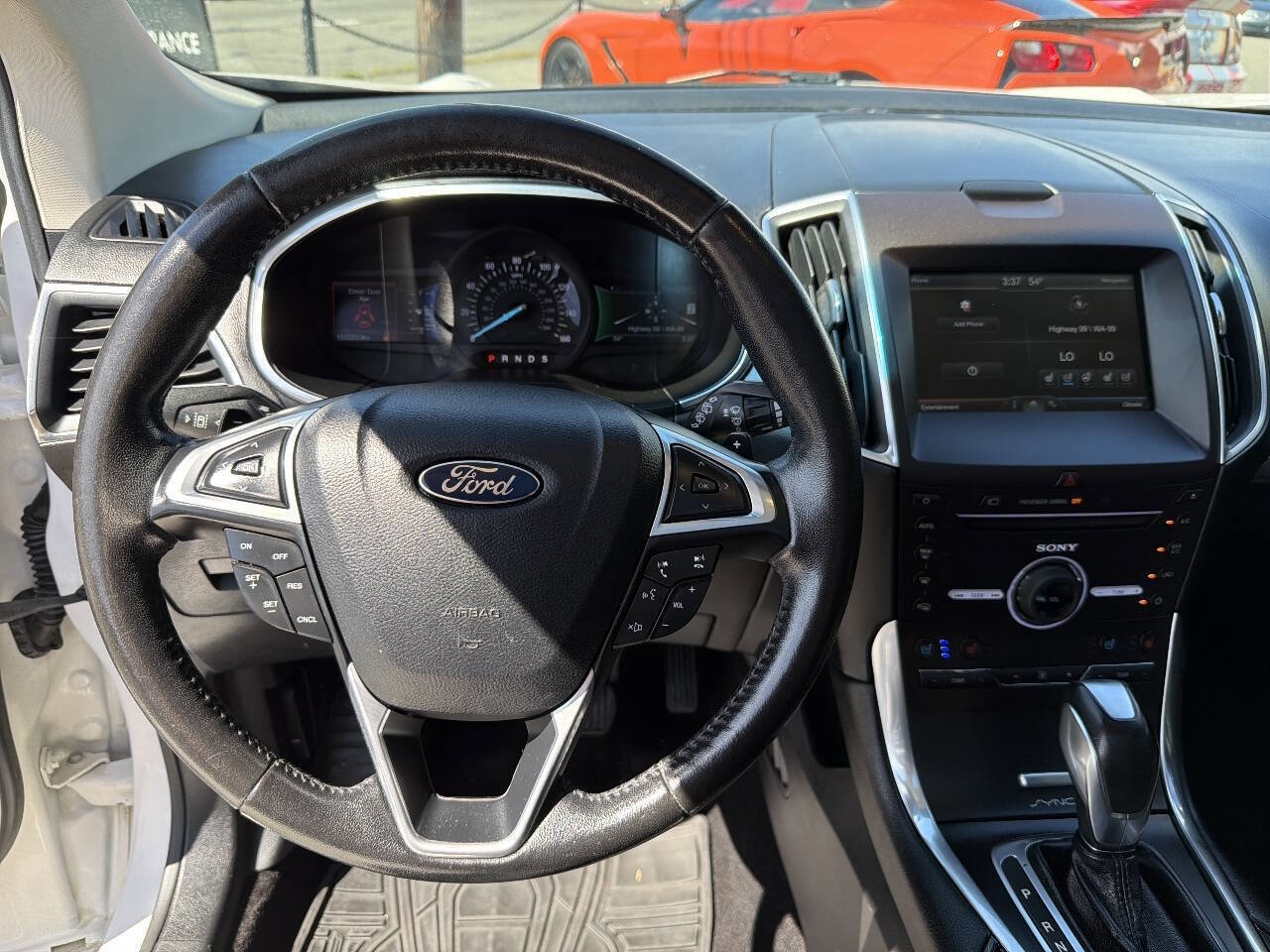 Used 2015 Ford Edge Titanium w/ Equipment Group 302A AWD/4WD image 27