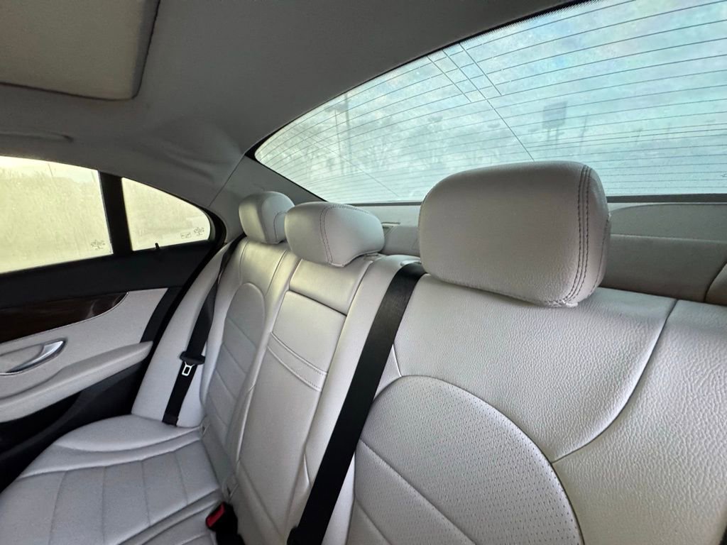 Used 2018 Mercedes-Benz C 300 Sedan image 20
