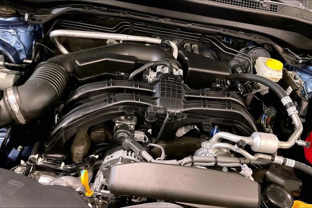 Used 2025 Subaru Forester Premium image 31