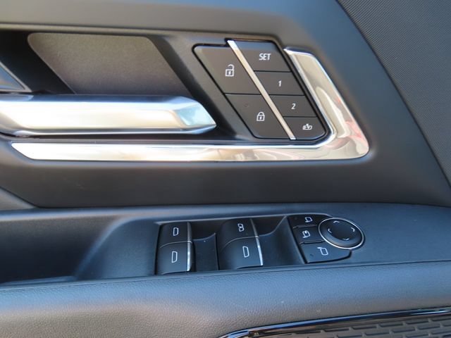 Used 2025 Chevrolet Silverado EV RST AWD/4WD image 14
