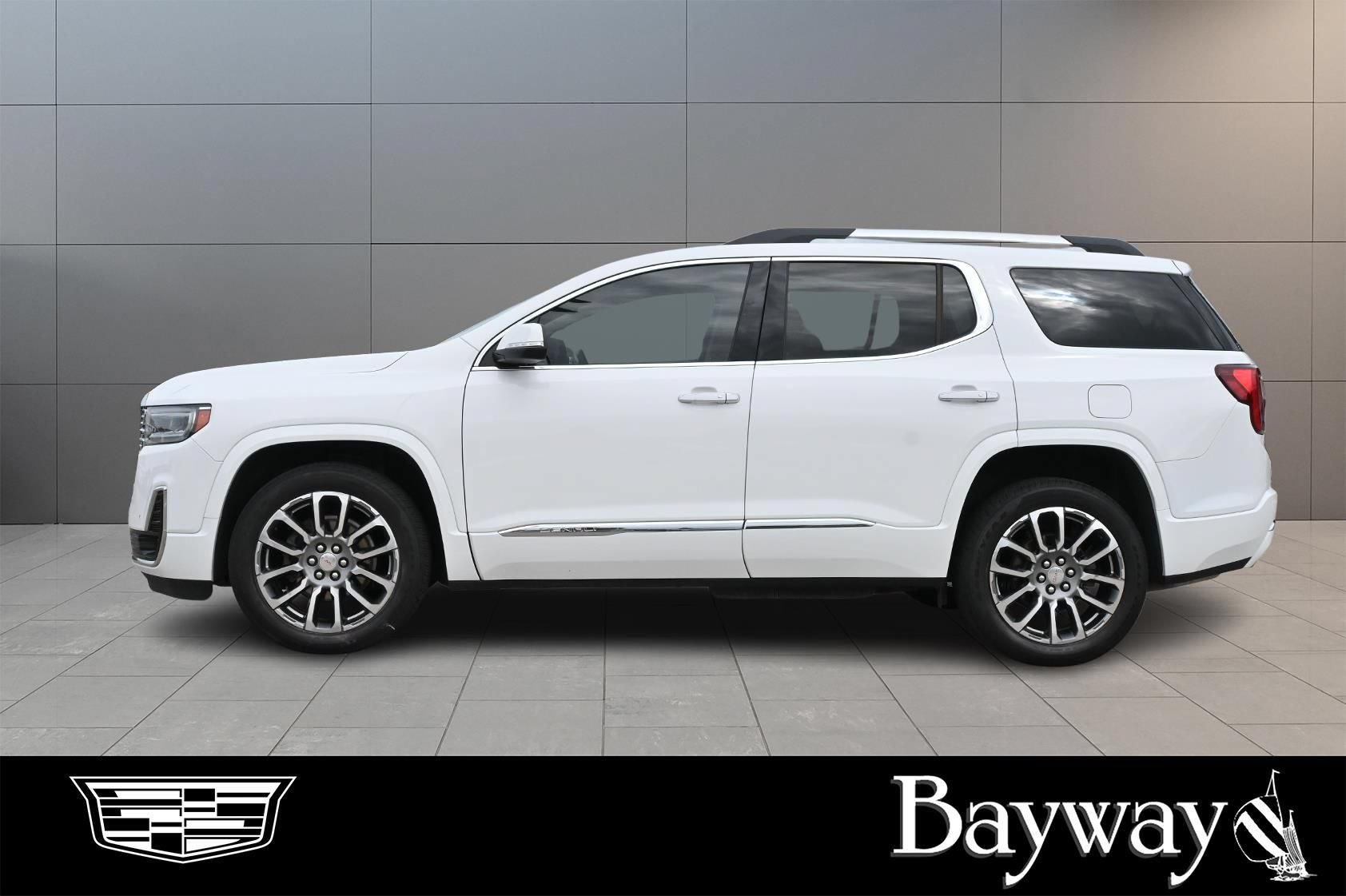 Used 2023 GMC Acadia Denali AWD/4WD image 5