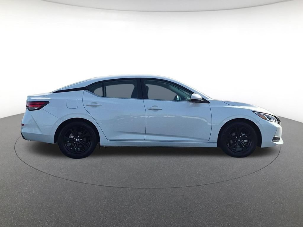 Used 2023 Nissan Sentra SV FWD image 4