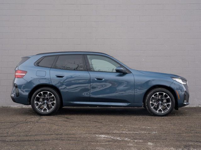 Used 2025 BMW X3 xDrive30i w/ M Sport Package image 8