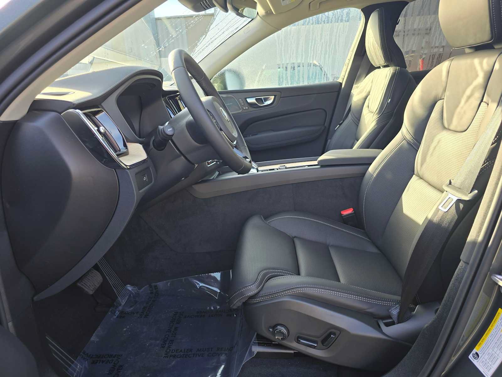 New 2027 Volvo XC60 B5 Ultra AWD/4WD image 19