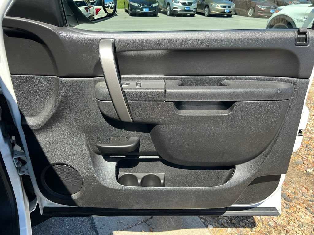 Used 2013 Chevrolet Silverado 1500 LT w/ All-Star Edition AWD/4WD image 25