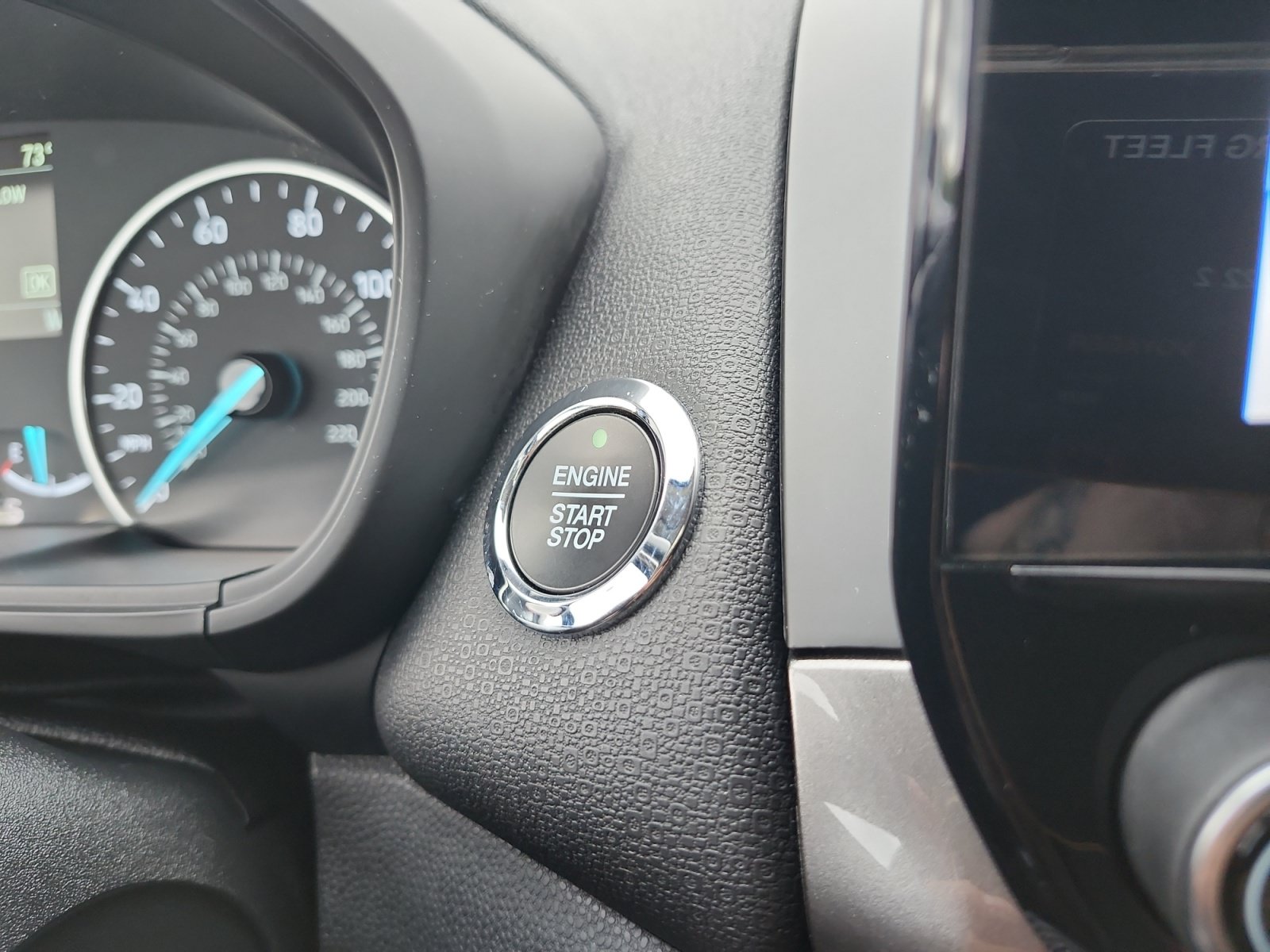 Used 2020 Ford EcoSport SE FWD image 20