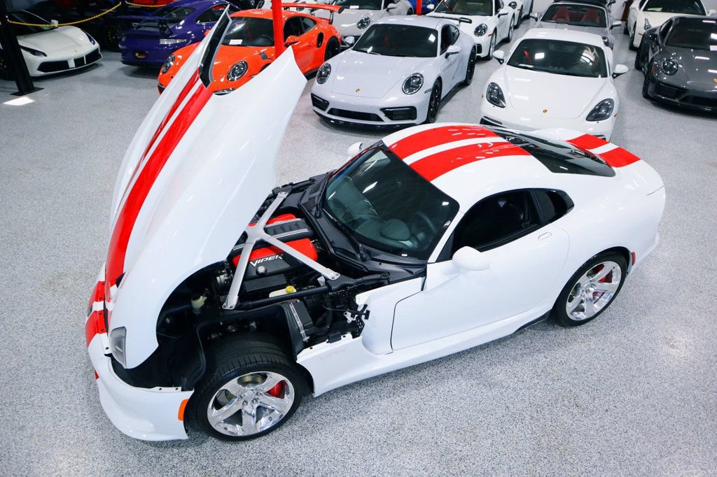 Used 2015 Dodge Viper SRT-10 w/ Quick Order Package 22J GT RWD image 7