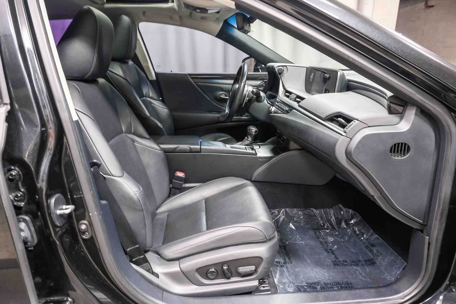 Used 2021 Lexus ES 300h w/ Premium Package FWD image 22
