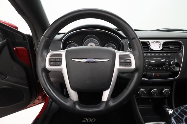 Used 2013 Chrysler 200 Touring image 11