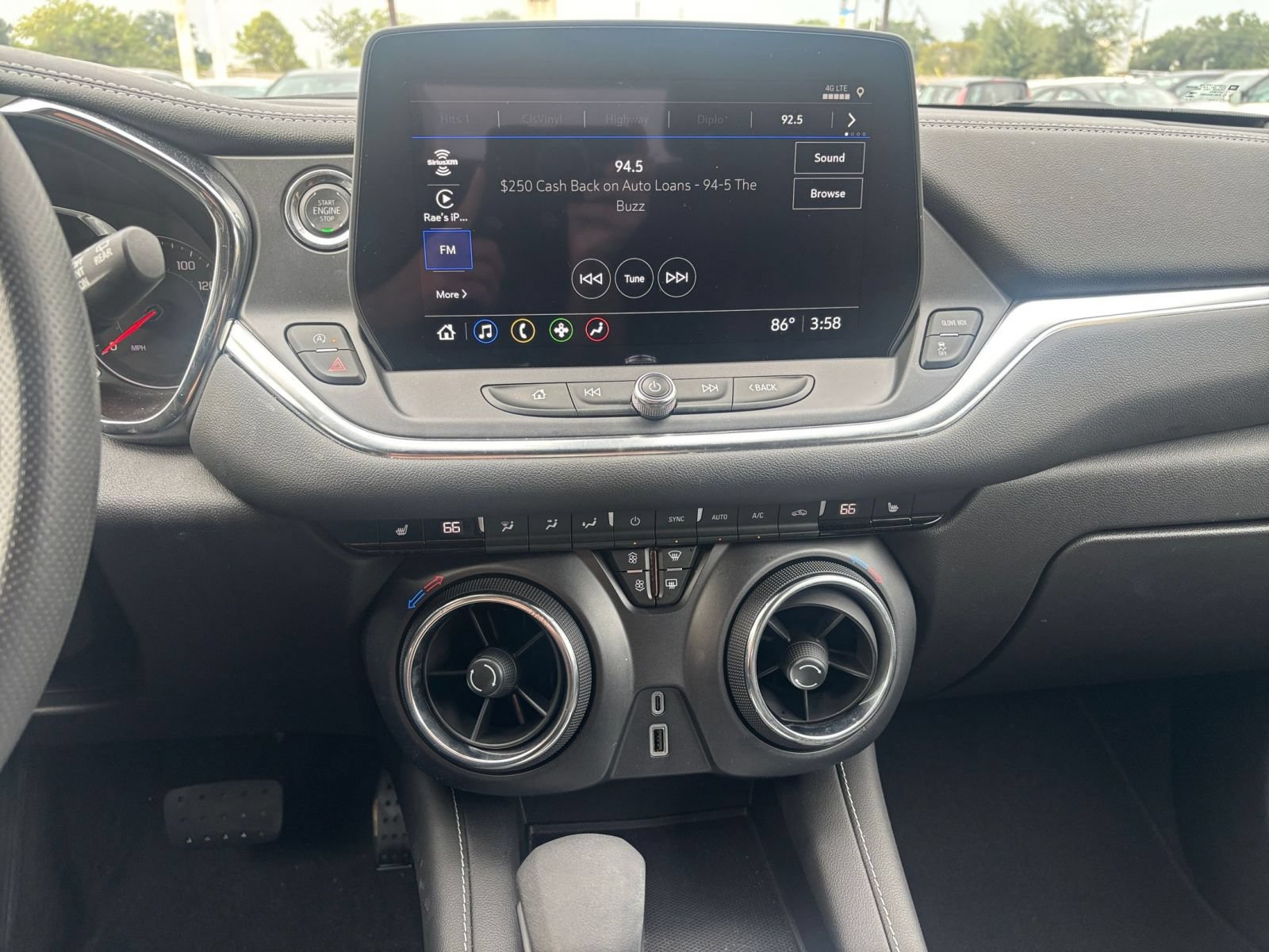 Used 2026 Chevrolet Blazer LT FWD image 16