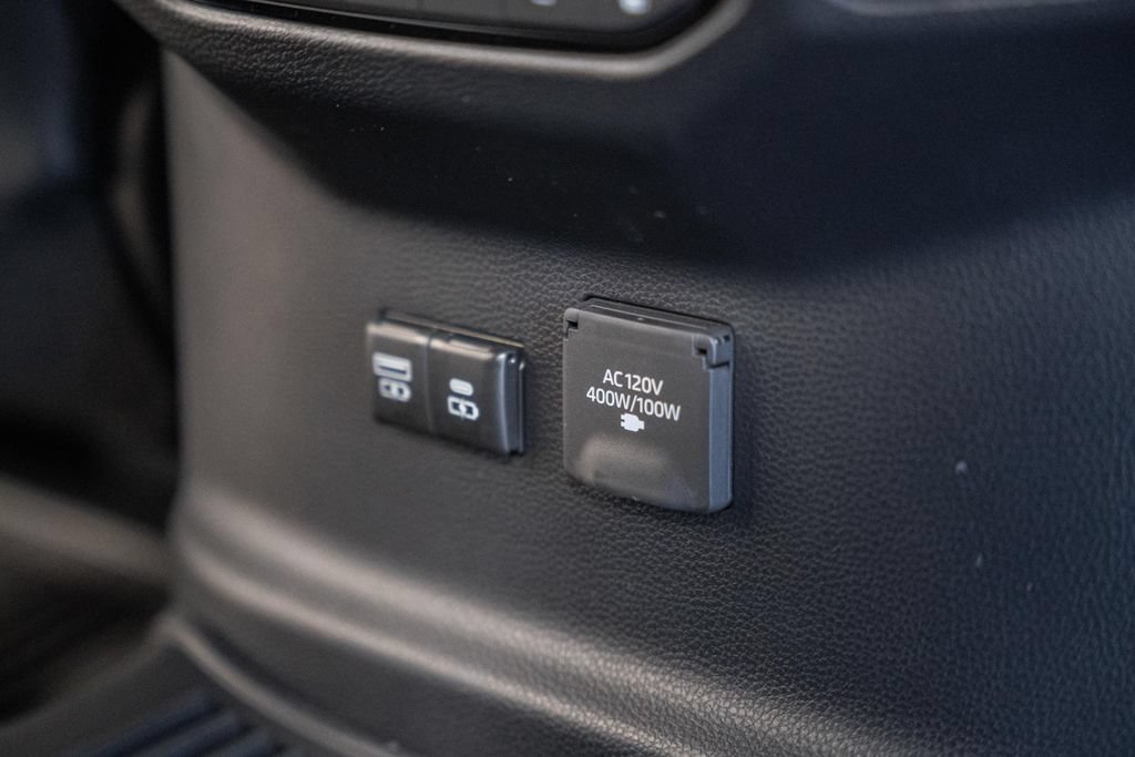 New 2026 Toyota Sequoia Platinum AWD/4WD image 39