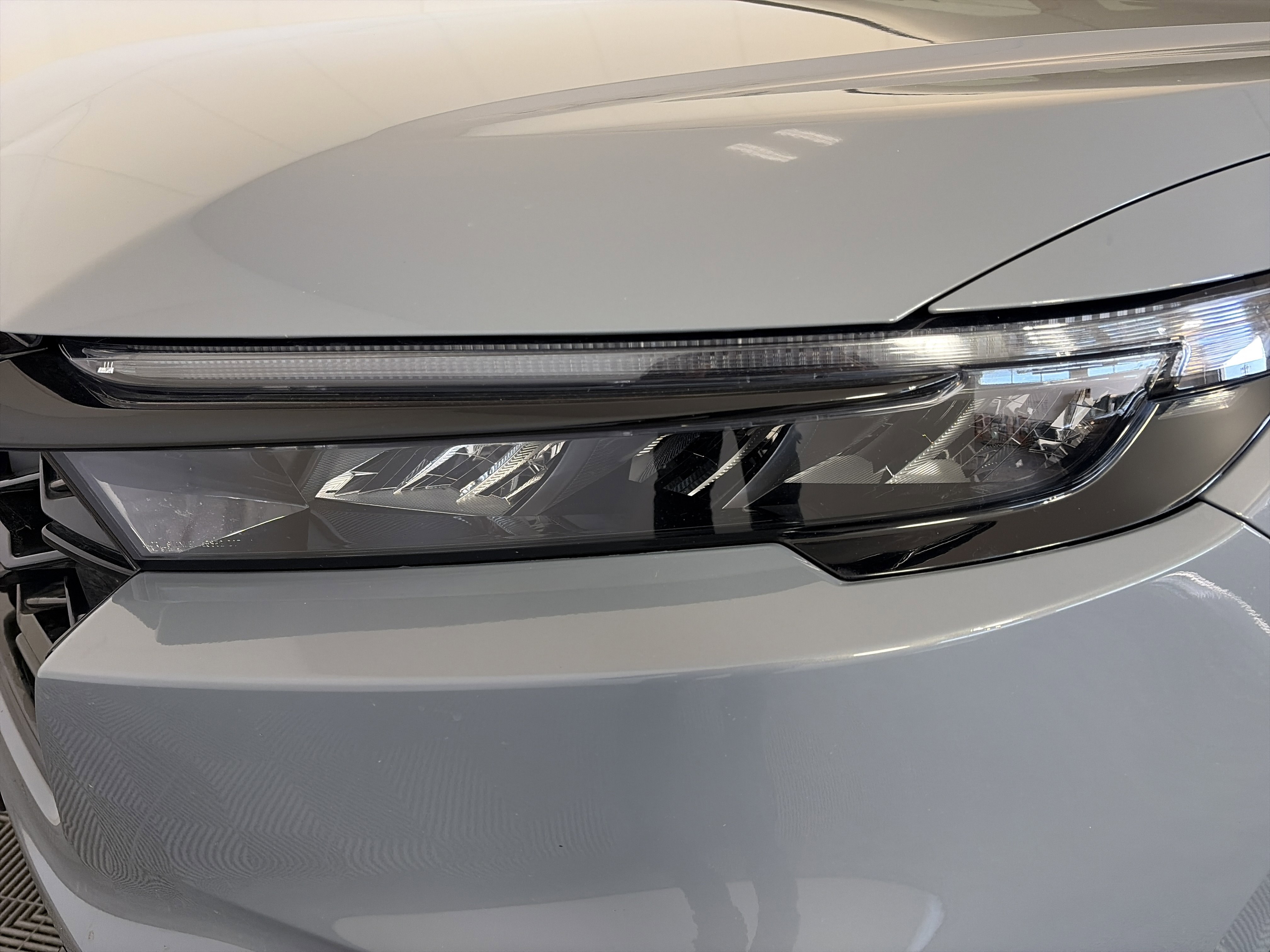 Used 2023 Honda CR-V Sport image 9