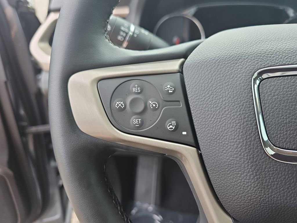 Certified 2023 GMC Acadia Denali w/ Denali Ultimate Package AWD/4WD image 23