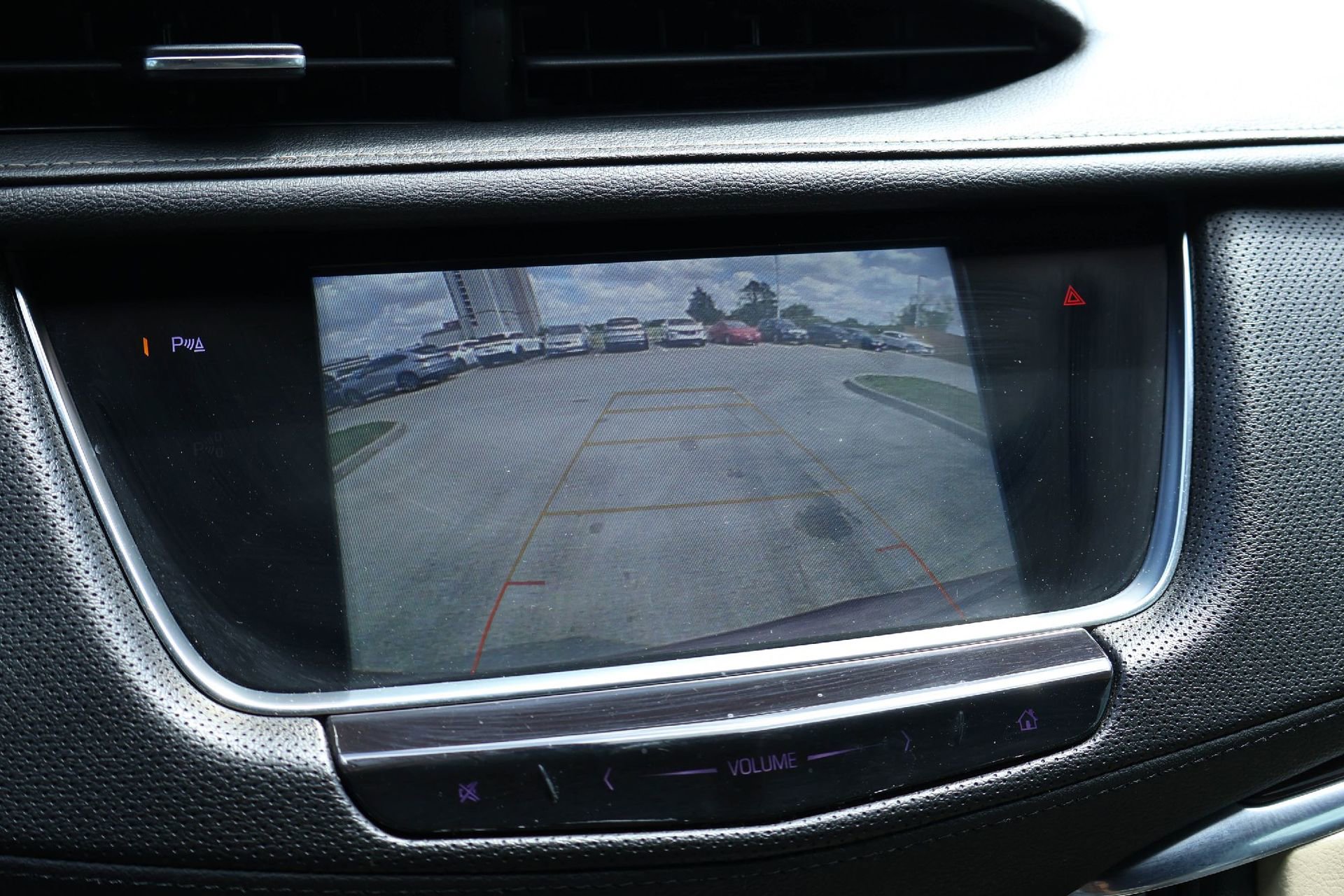 Used 2018 Cadillac XT5 Luxury w/ Driver Awareness Package image 27